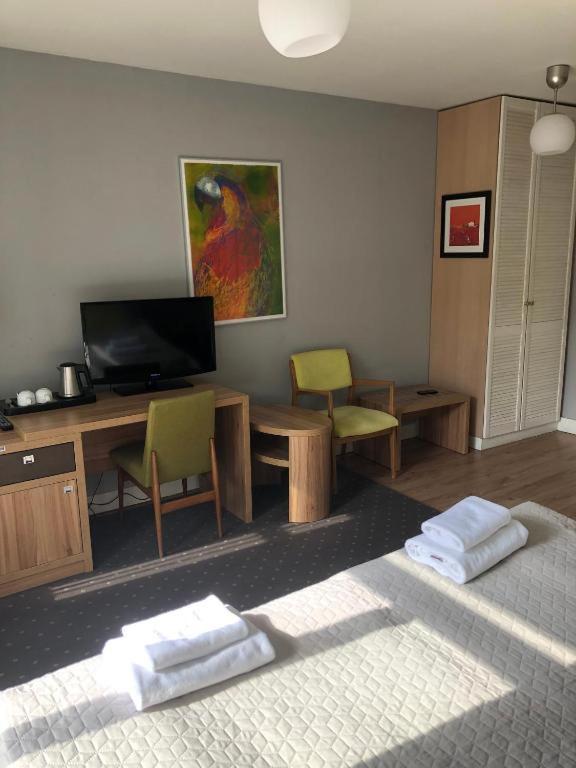 Dom Mlynarza Hotel Zukczyn Quarto foto